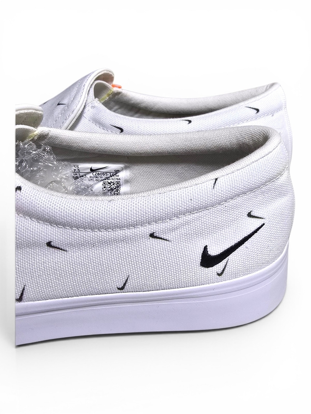 Nike Court Royale AC Slip Canvas White Mini Swoosh Slip-On Shoes Women's 7.5 - Picture 5 of 7